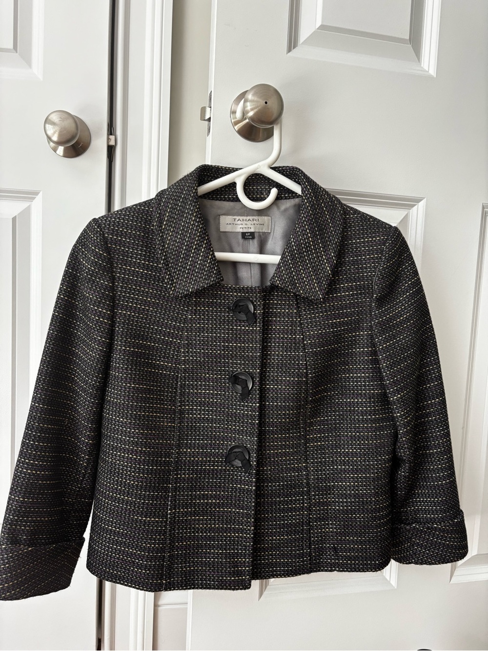 Tahari Black Textured Cropped Blazer with Subtle Metallic Thread
